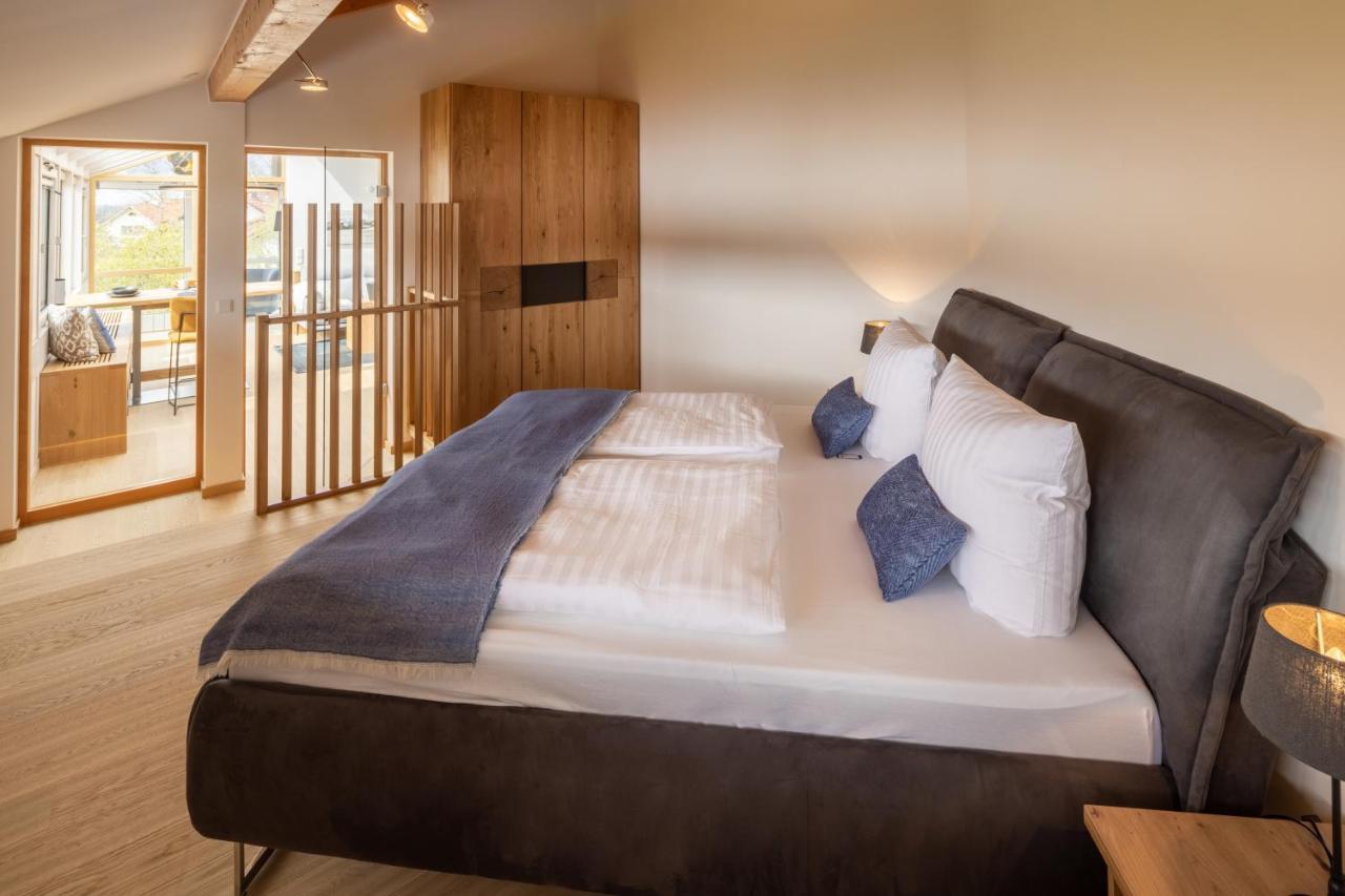 Stille X Weite - Hochwertige Wohnung Mit See-Panorama Kronburg Eksteriør billede